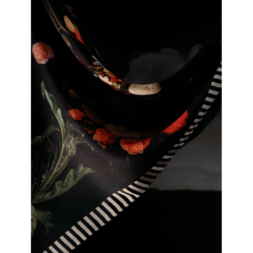 Silk scarf "Moisés Nieto Still Life...