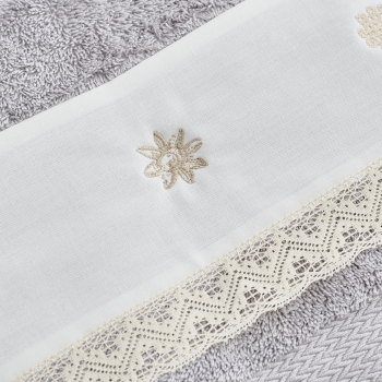 Toalla bordada "Darse la mano" 2