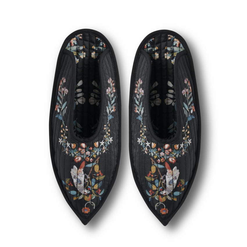 "Hardstone" slipppers