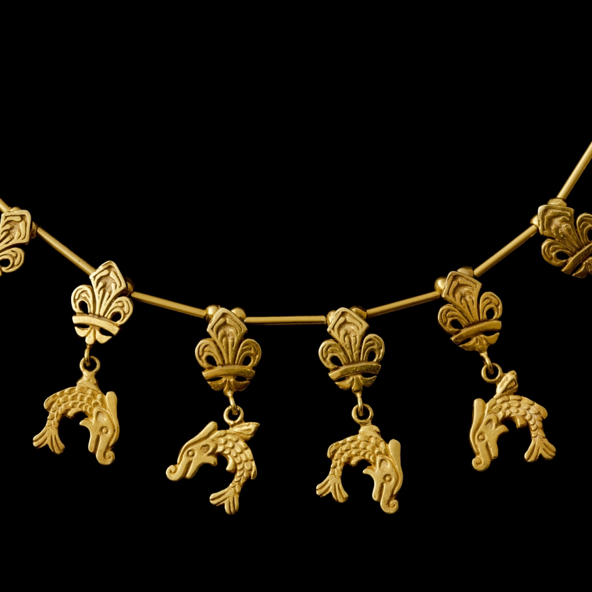 Dolphin Necklace “Dauphin's Treasure...