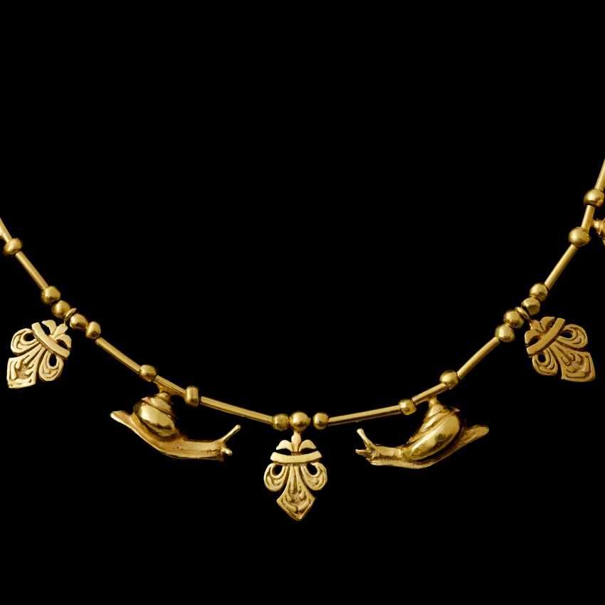 Collar Caracol "Colección Tesoro del...