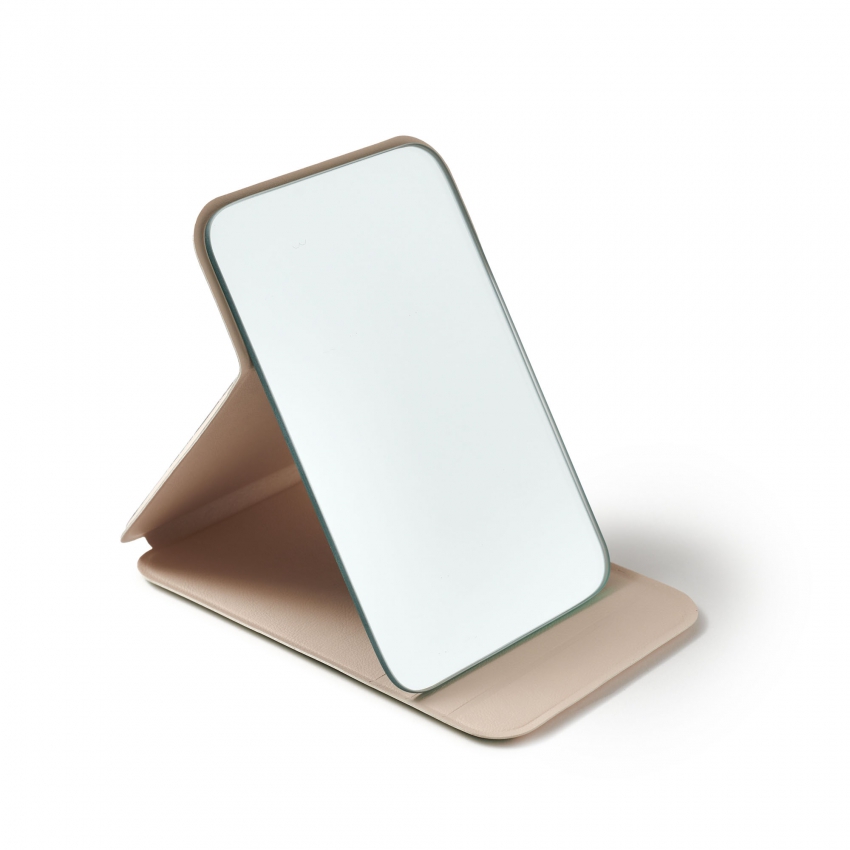 "The Garden of Earthly Delights" desk...