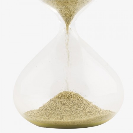 Reloj de arena dorado